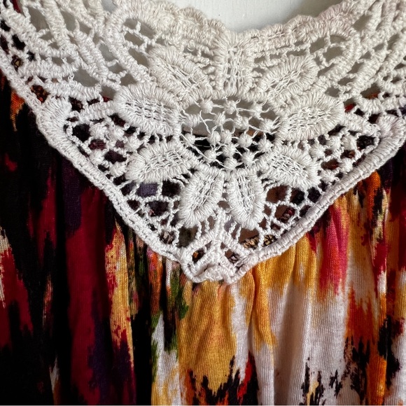 Rue 21 multi-coloured floral lace cami tunic top Size Medium - Picture 13 of 13